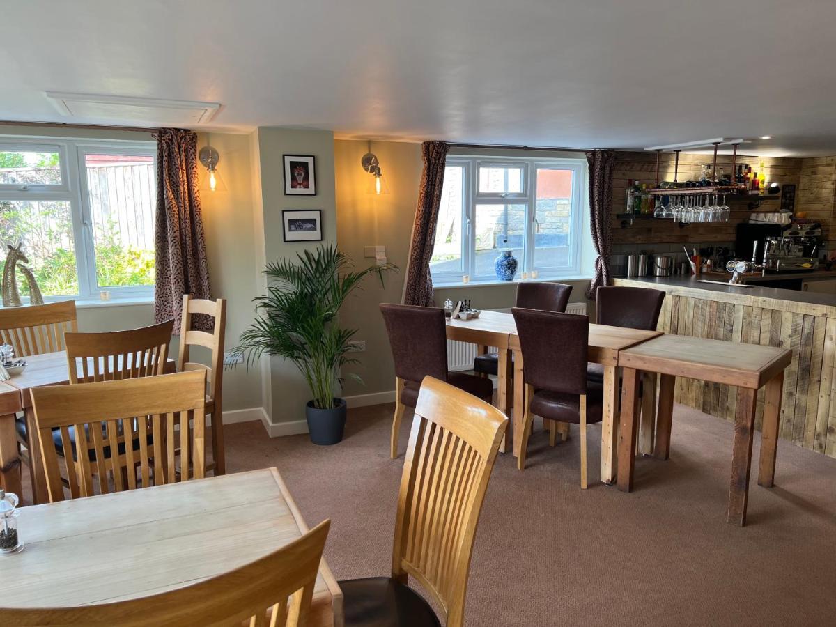 The Lawns Tea Room And B&B Ashcott Экстерьер фото